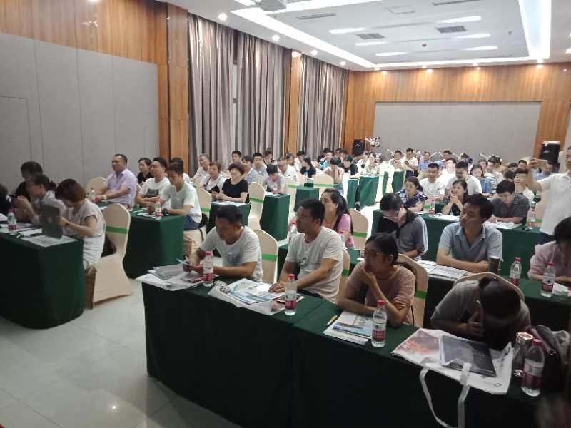 鋒度顯微根管課程連續(xù)開(kāi)課！